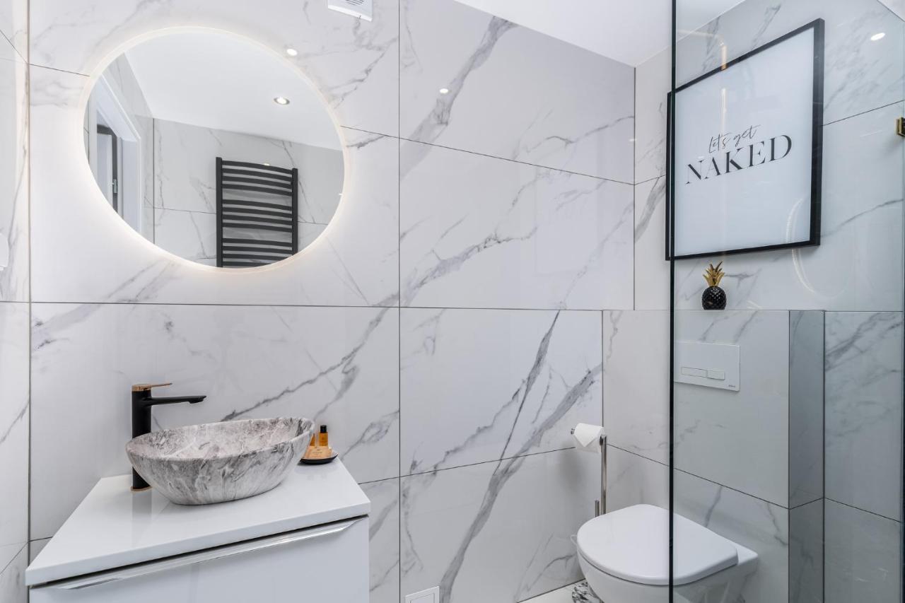 Exclusive Apartment Centrum 2 瓦多维采 外观 照片